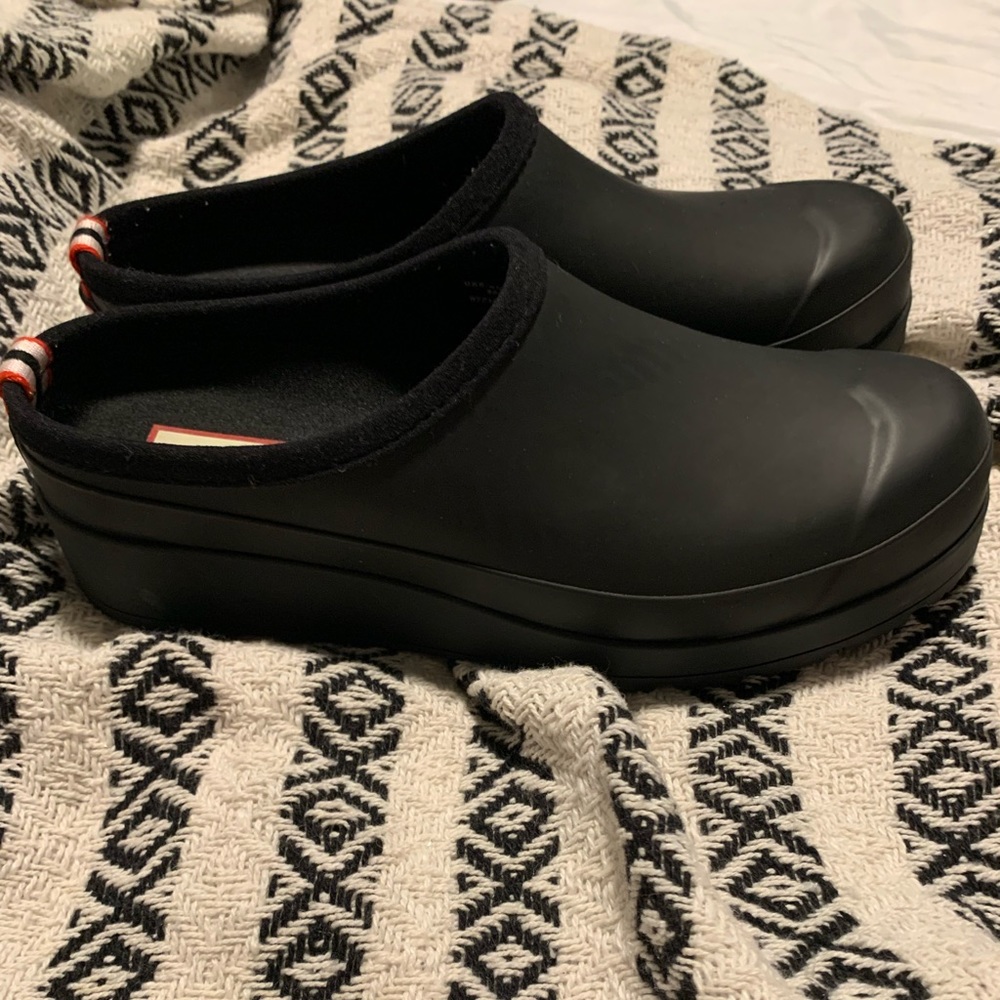 New with no box or tags hunter size 6 Uk.